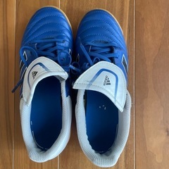 adidas 21㎝　
室内シューズの画像