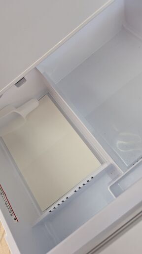 MITSUBISHIELECTRIC ノンフロン冷凍冷蔵庫 MR-C33H-W型 2022製 MITSUBISHIELECTRIC ノンフロン冷凍冷蔵庫 MR-C33H-W型 2022製