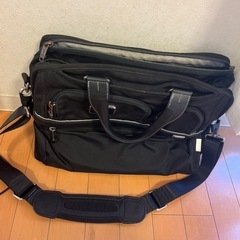 ビジネスバックの画像
