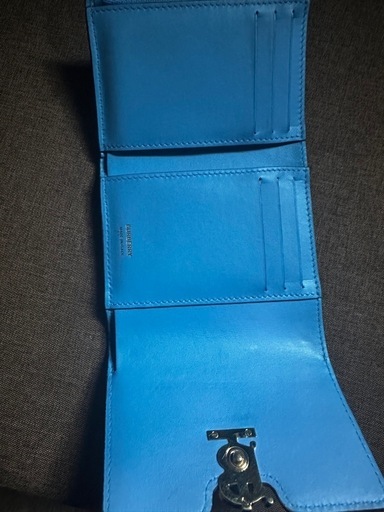 BURBERRY 三つ折財布