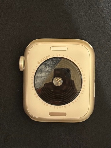 金曜日まで　アップルウォッチ se第二世代