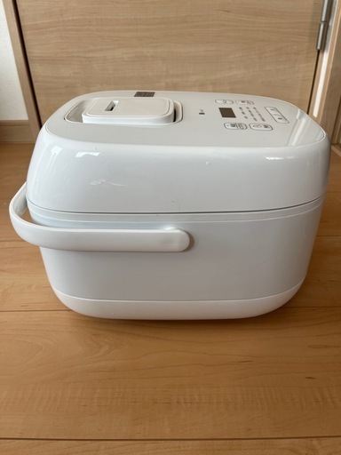 【美品】ニトリIH炊飯器