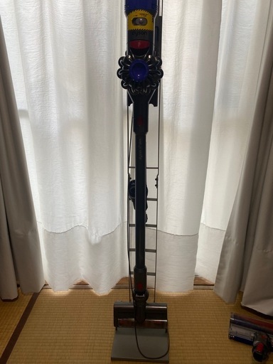 ダイソン　V7  slim