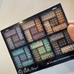化粧品　アイシャドウ