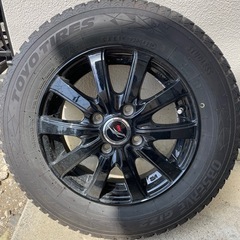 取引中　軽自動車　スタッドレスタイヤ　ホイール 付　4本