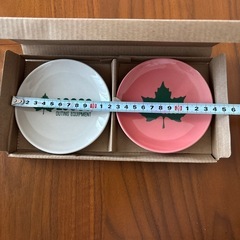 LOGOS小皿2枚の画像
