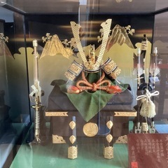 兜飾り（ガラスケース入り）【町田市再生家具】　250057