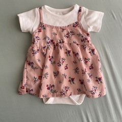 70-80 花柄半袖ワンピースロンパース