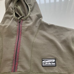 クイックシルバー　パーカーの画像