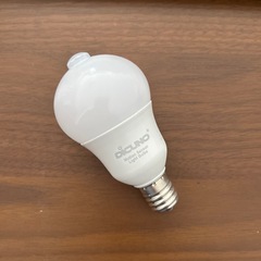人感センサー　　LED電球　　e17の画像