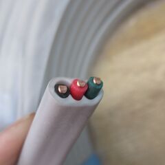 住電 VVF 3×2.0 黒赤緑 200回路 未使用品 100m 16kg 【ハンズクラフト宜野湾店】の画像