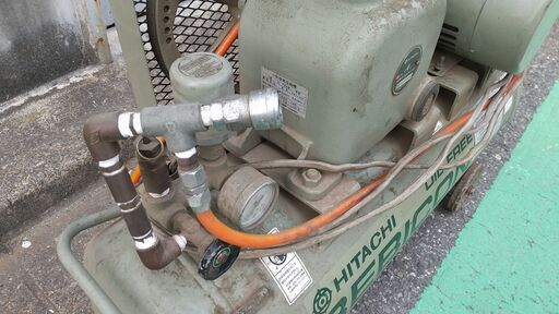 日立ベビコン　単相100v　0.75kw　現状渡し