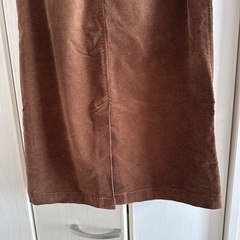 LEPSIM レプシィム ストレッチコーデュロイナロースカートブラウン タイトSの画像