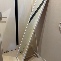 IKEA スタンドミラー　フラークナンの画像