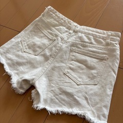 GRL ハイウエストショートデニム 白の画像
