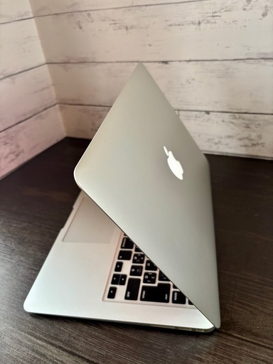 【美品✨】MacBook Air 13インチSSD128GB JIS配列【?スタミナ満点✨】