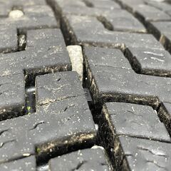 札幌発 引取OK YOKOHAMA ZEN 903ZW 245/80R17.5 133/131J 17.5インチ トラックタイヤ スタッドレス 6本 バリ溝 増トン ユニック　(KTT435)クレジットカード QRコード決済可能の画像