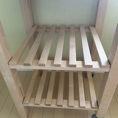 IKEA キッチンワゴンBEKVÄM ベクヴェーム (68373) 東員の収納