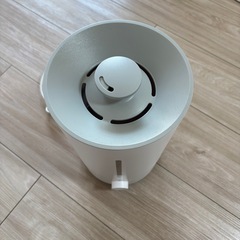 加湿器　超音波加湿器　4L　9畳対応の画像