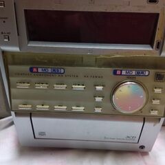 ジャンク　オーディオ機器　CD3枚とMD2枚演奏可　コンポ　ビクターの画像