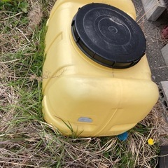 水タンク　200￼l