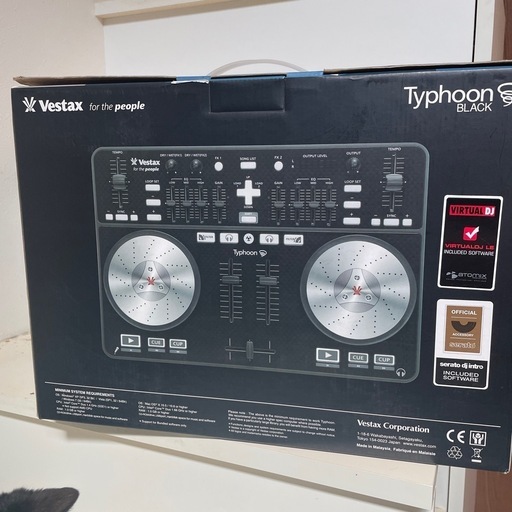 Vestax TyphoonBLACK DJ機材 Vestax Typhoon Black ベスタクス、手軽に