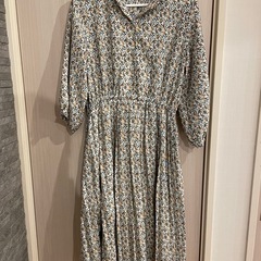 花柄ワンピース　L  裏地あり
