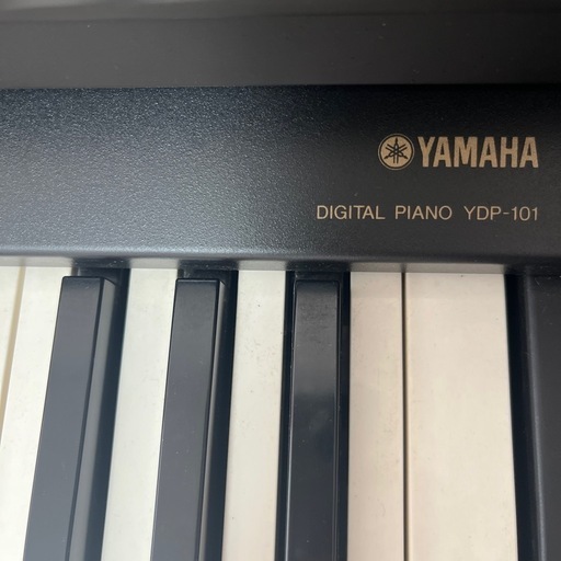 電子ピアノYAMAHA 99製 直接引渡しのみ （椅子付き）