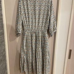 花柄ワンピース　L  裏地ありの画像