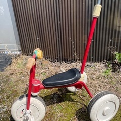 三輪車