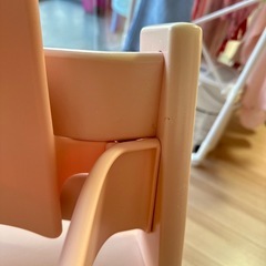 ストッケハイチェア&ベビーセット&ベルトの画像