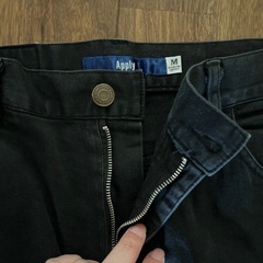 SPINNS チノパンの画像