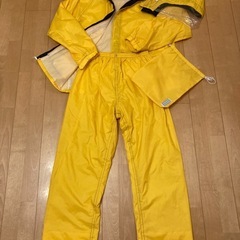 レインスーツ　美品