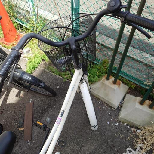 白色自転車