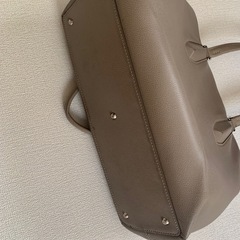 土屋鞄　ヒノン
の画像