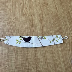 商談中　カーテン留め　8枚