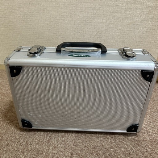 マキタペン型インパクトドライバー