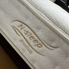 セミダブルベッド【Nスリープ プレミアム】すぐに取りに来て欲しい！