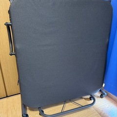 無料　折りたたみシングルベット（中古）只今商談中
