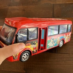 バスおもちゃの画像