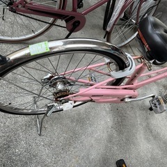 無料で差し上げます！Panasonicピンク色の自転車の画像