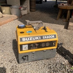 スズキ発電機の画像