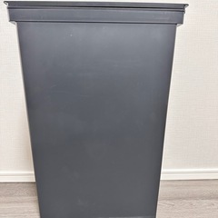 【未使用】現在再入荷待ち商品！無印家庭用ゴミ箱の画像