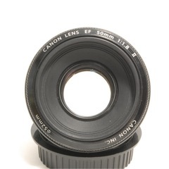 大人気！ 単焦点レンズ Canon EF 50mm f値1.8 Ⅱ お出かけに とろみのあるボケ味 インスタ映えの画像