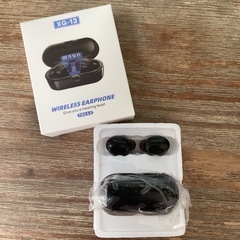 新品ワイヤレスイヤホン（黒）の画像