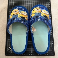 【中古】子供スリッパ ミニオン　