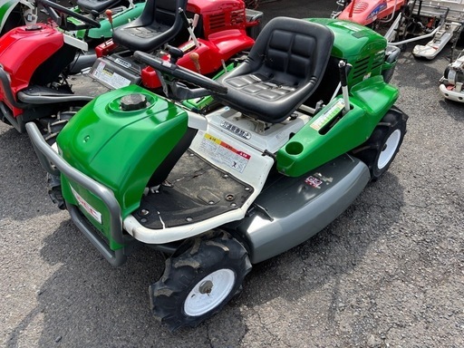 ◎オーレック 乗用草刈機 21HP