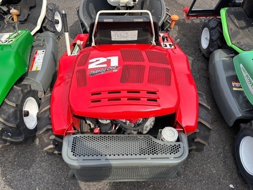 ◎オーレック 乗用草刈機 RM98A　21HP 赤