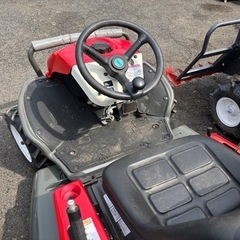 ◎オーレック 乗用草刈機 RM98A　21HP 赤の画像
