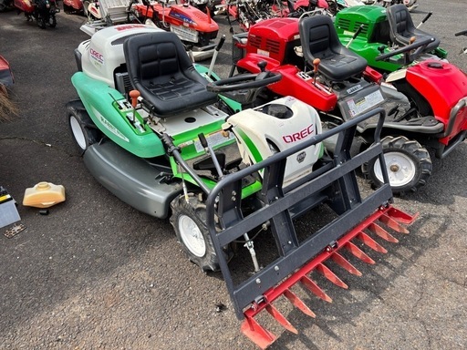 ◎オーレック RM981
 ラビットモア 乗用草刈機